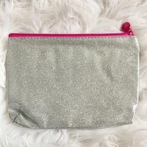 🔥Sparkly Silver IPSY Cosmetic Bag